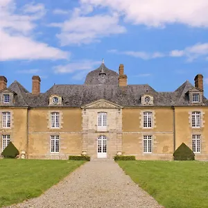 https://chateau-du-bois-glaume.inbrittany.com